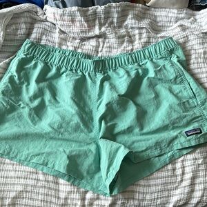 Patagonia barely baggies
